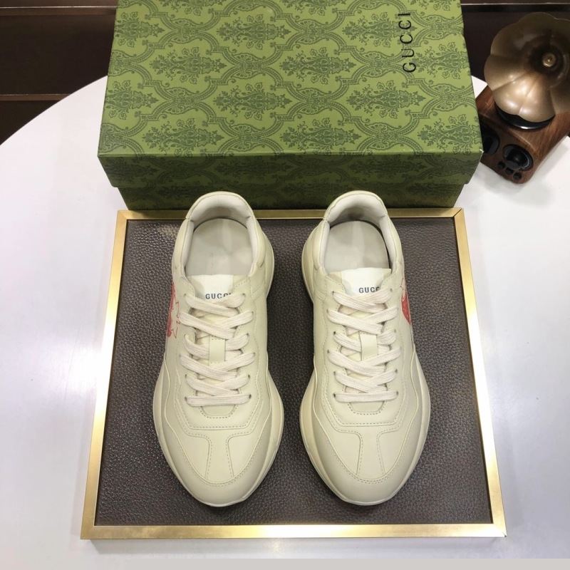 G*u*i casual shoes